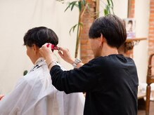 言葉にできない想いまで汲み取るカウンセリング。テーマ：丁寧なカウンセリング