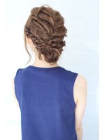 オーロ 武庫之荘店(ORO)&nbsp;ランダム編み込みアップスタイル