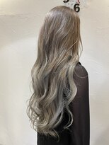 ヴァパウス ヘアーデザイン(Vapaus hair design) ブルーシルバー＆グレーホワイト