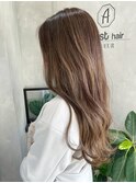 ナチュラルハイライトのミントベージュ、ラフウェーブstyle