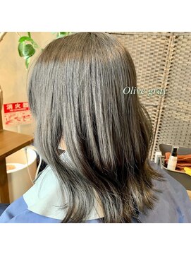 ヘアーアンドメイク ルチア(Hair&Make LUCIA) オリーブグレージュ