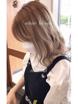 エス(esu) ブロンド系カラー