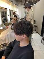 アイズ 海老名(AIZU)&nbsp;波巻きパーマツイストスパイラルパーマ波巻きスパイラルパーマ