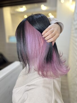 シェルティ フィエル(Shelltie Fiel) ホワイトピンク★インナーカラー【錦糸町】