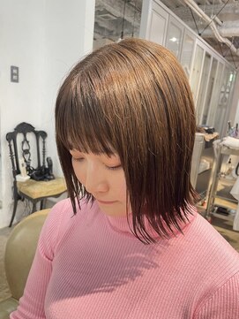 レガーレ(Legare) 切りっぱなし外ハネボブスタイル