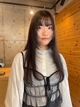 カフネ ジュントス ヨロ(Cafune' juntos YOLO) レイヤーと前髪のバランス◎20代　30代