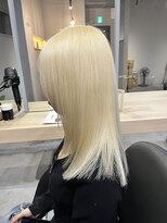 リア 布施店(Lia)&nbsp;ホワイトブロンド