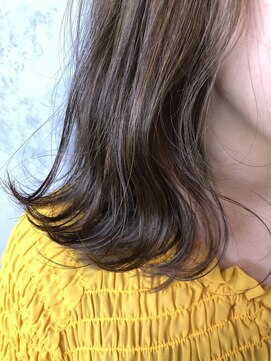 ヘアサロン アティリー(Hair Salon Attirer) 西梅田/ボブ/グレーベージュ/白髪ぼかし/ハイライト/ベージュ