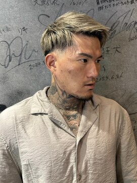 ビート バーバーショップ 大阪駅前第3ビル店(BEET BARBERSHOP) シェンロンさん/ブレイキングダウン/フェードスタイル/短髪