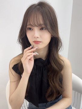 ロンドルピナス 小倉(Lond Lupinus) ミディアムレイヤーカット/似合わせカット/大人ガーリー/20代