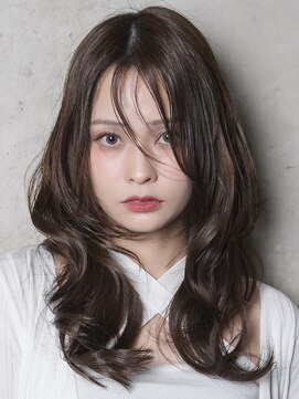 イリ 梅田(ili) レイヤーカット/ブリーチなし/ココアブラウン/髪質改善