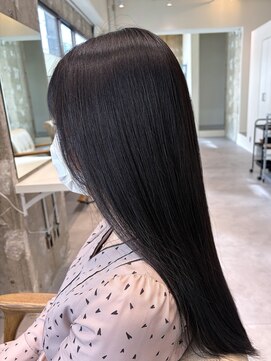 フィックス(FIX) 透け感も綺麗なダークパープルヘア