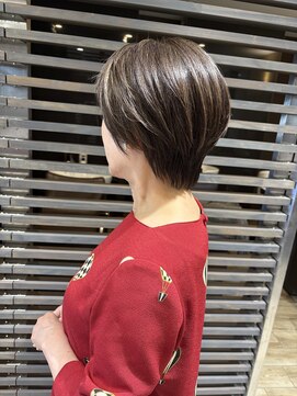 アトラクトヘアー バイ ミューズ(Attract hair by MUSE) ショート