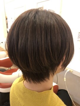 ラプトヘア リタ(Rapt. Hair Rita) 丸みショート/30代/40代/50代/ことりベージュ/アースカラー