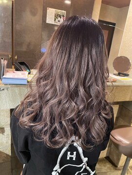 リー 東三国(Lee) ココアベージュグラデーションカラー