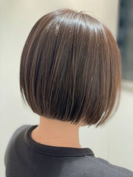 リ ヘアーデザイン(Re: hair Design) パッツンボブ