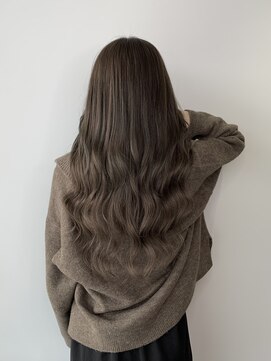 ビセ(VISE) ★グレージュカラーのエクステでまるで地毛