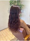 ウェーブ強めのパーマ