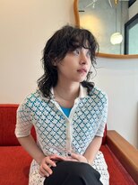 ヒュージ 三軒茶屋(huge)&nbsp;レイヤーカット/くるくるパーマ/グレージュ/ニュアンスパーマ