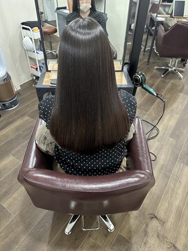 ライフ 四条畷店(Lyfe) メルティカラーアッシュグレージュ_艶髪レイヤーロング_451