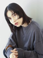 伸ばしかけミディ/ブルーブラック/レイヤーカット