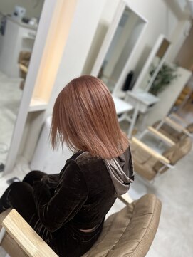 カリーナ(CARINA) ピンクミルクティー/ハイトーンカラー