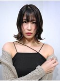 顔まわりレイヤー×外ハネミディアム