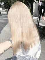 ツキ 横浜店(tuki)&nbsp;ミルクティーベージュダブルカラーケアブリーチインナーカラー