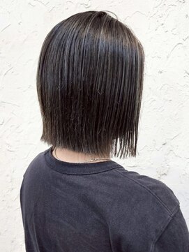 フロール(Flor) 【Flor_戸塚】*切りっぱなしボブ+ハイライトグレージュ*