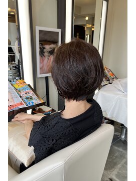 アイシー ヘアーメイク(ic hair make) ムースを揉み込めば完成のくしゅっとショート