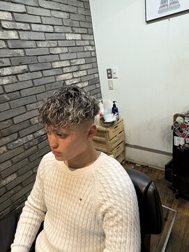 トリムクラブ(TRIM CLUB) 白メッシュ、スペインカール