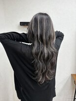 リングバイモアムー(Ring by Moremuu) ハイライト レイヤーカット