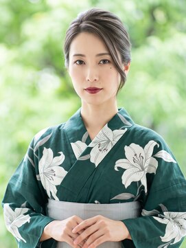 と和 巣鴨 【浴衣・和装】大人上品な艶やか夜会巻きアップ