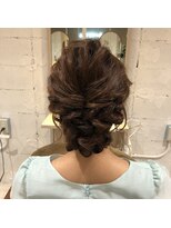 アリュールヘアー ヴィヴィ(ALLURE hair vivi)&nbsp;大人まとめ髪アレンジ×ミントグレージュ