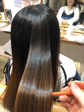 ノーティス(noTice) 大人かわいい☆ふんわり愛され透明感グレージュアッシュ