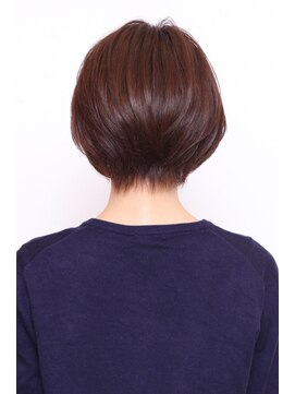 カミビト マヴィー(kamibito mavie) レイヤーカット　レイヤーボブ　小顔大人レイヤーショートボブ