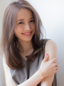 バイオレット ナゴヤ(Violet Nagoya) 透明感前髪なし内巻きレイヤー大人ミディアムアッシュピンク