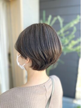 チェシャ(chesha) 白髪染めばかし 骨格調整カット