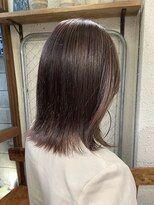 エム(EM)&nbsp;ミルクティーベージュ/ダブルカラー/ブリーチ/髪質改善/下北沢