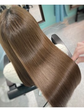 リスタート 表参道 外苑前(Re:start) 髪質改善ヘアエステ/縮毛矯正/ストレート/イメチェン/フェミニン