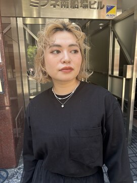 キュリオ(CURIO) 前髪うねうねパーマ風ヘア◎