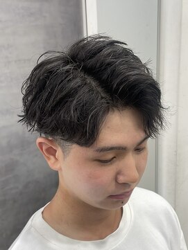 ネクストゼロ(NEXT zerO) アップバングショート