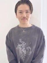 メグルバイイーエムエー(meglu by e.m.a) 川俣 慧一