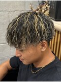 縦落ちツイストスパイラルパーマメッシュ伊勢原