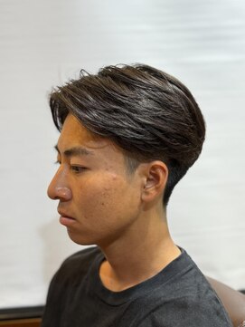 ヘアモード キクチ 銀座店 銀座　理容室　ナチュラルウェーブセンターパート