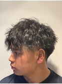 流行りツイストスパイラルアップバング