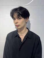 オーシャントーキョー(OCEAN TOKYO) 韓国ヘアカルマパーマカルマバングセンターパート黒髪ウルフ