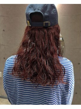 ふぅ(fuu.) 赤髪くるくるパーマ