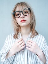 ギークス(GEEKS)&nbsp;【GEEKS渋谷】ハイトーン/アッシュベージュ/ハッシュカット/小顔