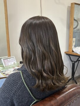 サンバイセライロ 千葉(SAN. by celilo) [千葉駅/髪質改善カラー/レイヤーカット/前髪カット/学割U24]